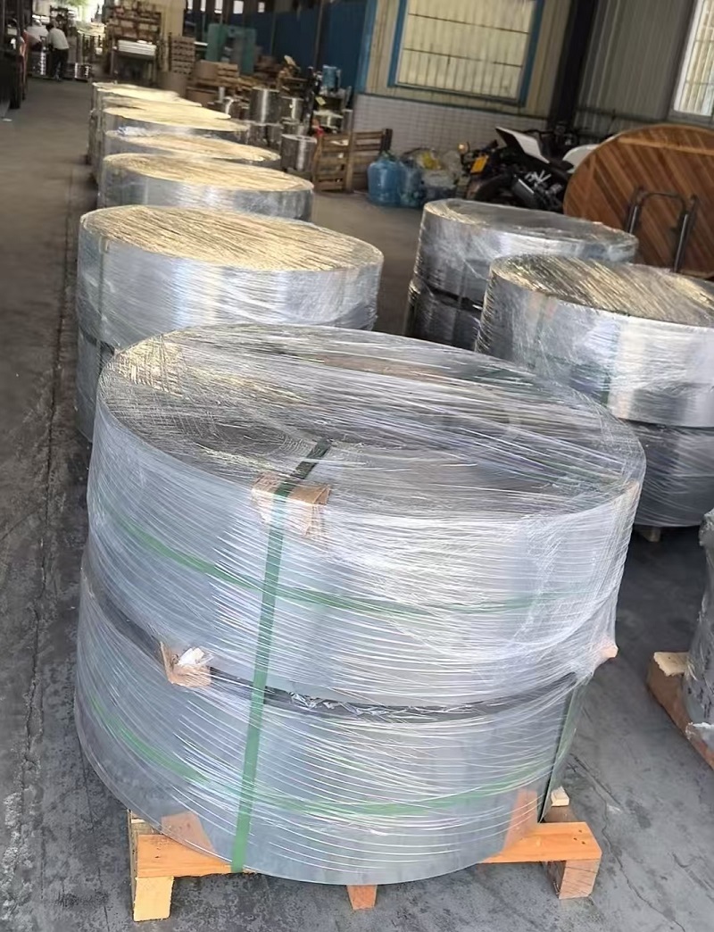 믿을 수 있는 공장 출하 완료: 지게차 적재로 안전하고 빠른 해외 배송 보장